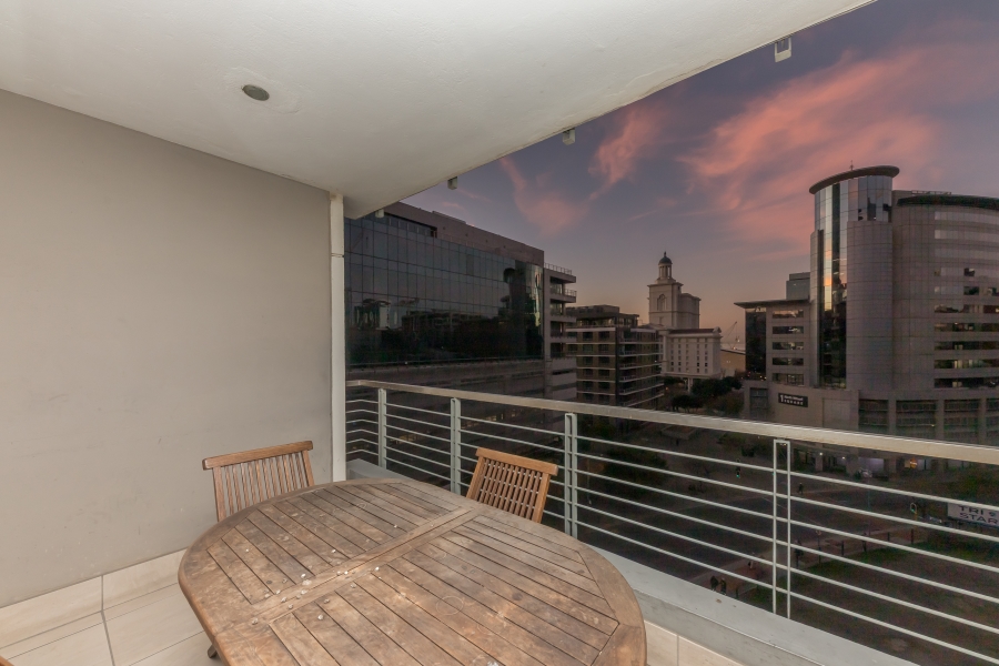 2 Bedroom Property for Sale in Cape Town City Centre Western Cape